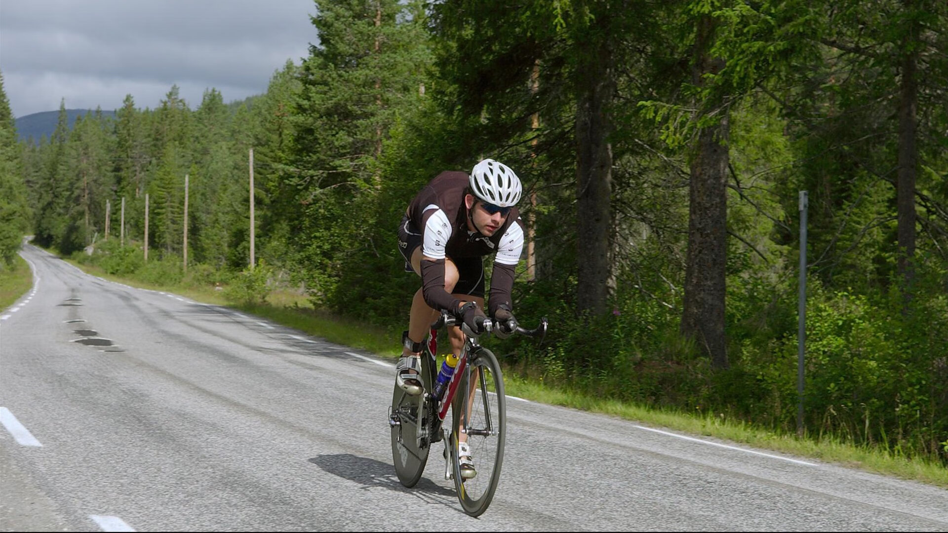意大利马术协会与科技公司合作，开发虚拟现实训练平台，提升骑手技能。
